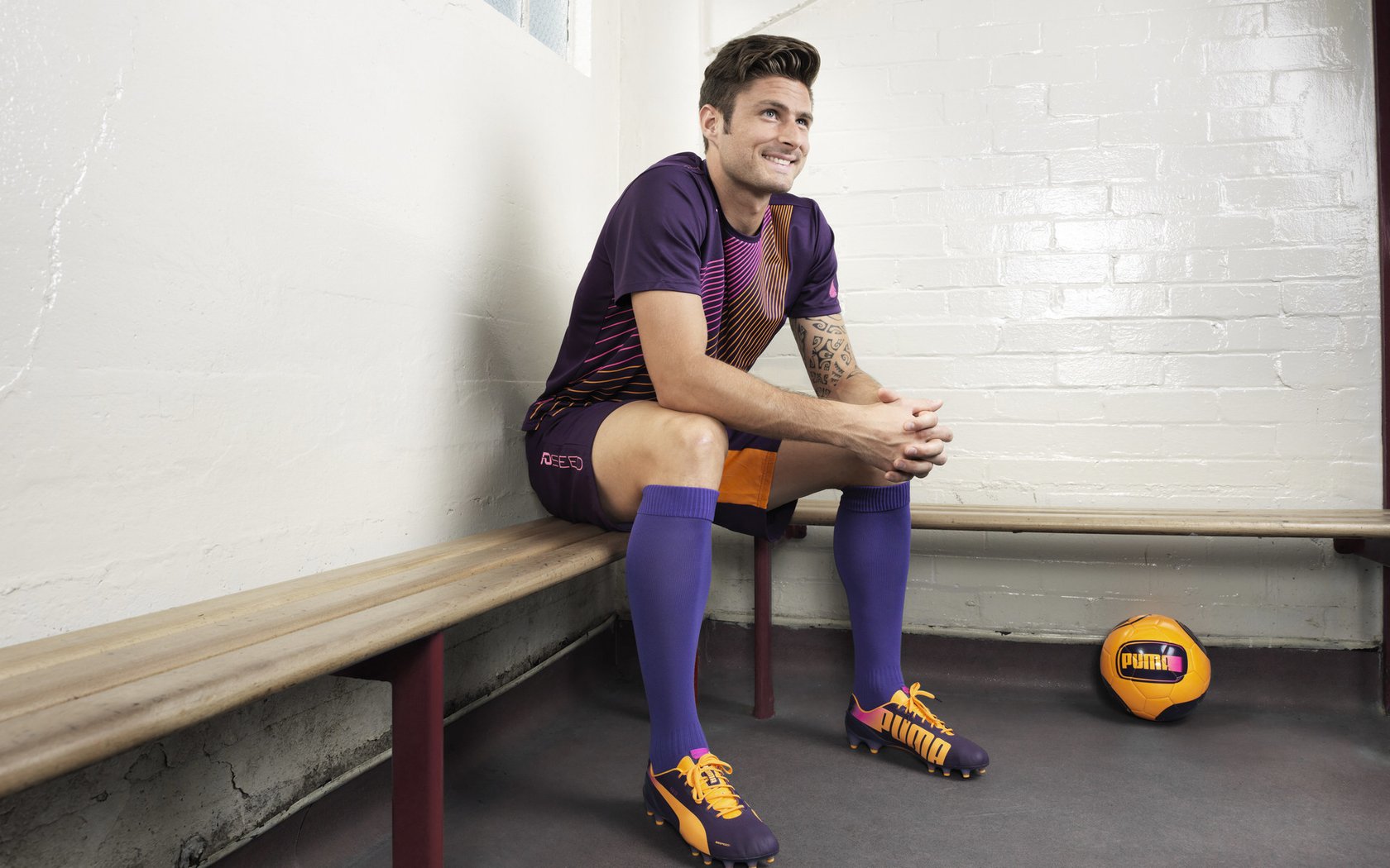 爱游戏APP-绝境戈麦斯，瑞典铁骑的最后一颗子弹