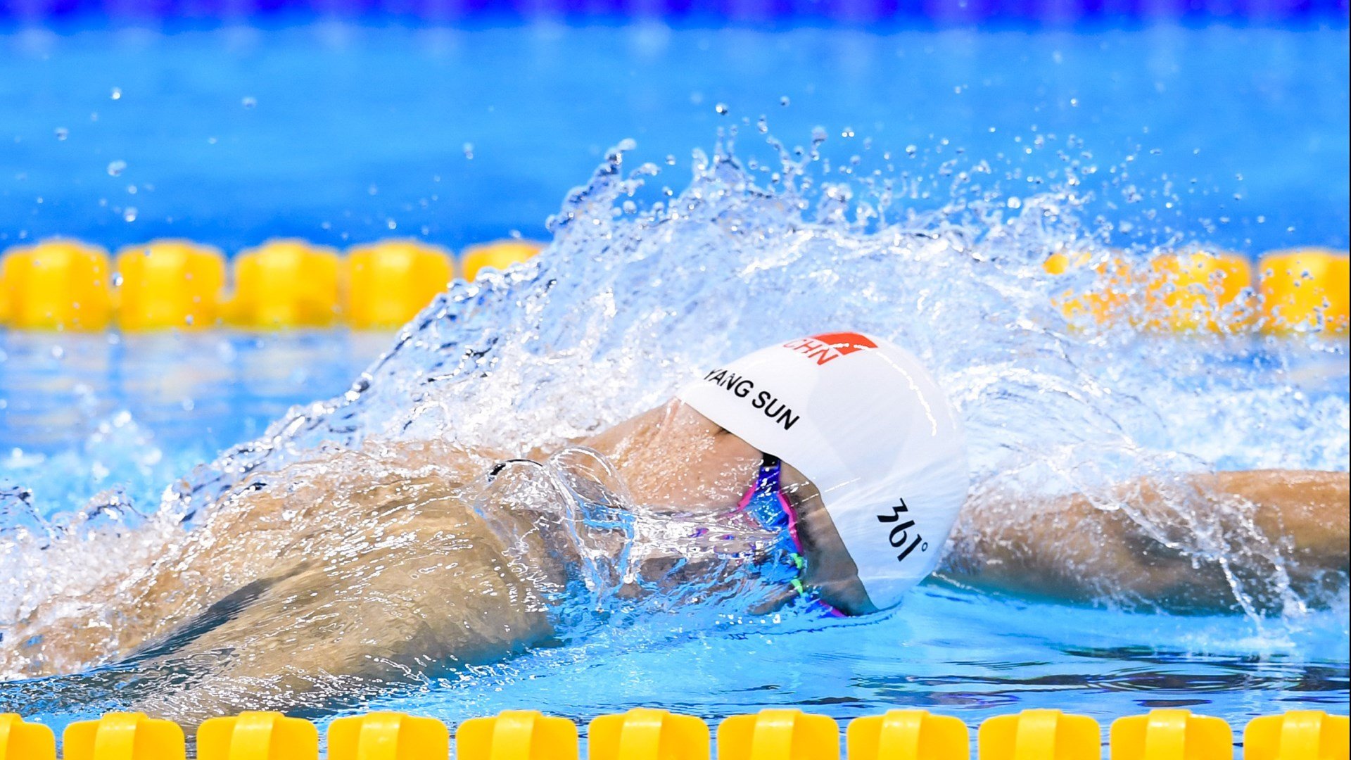 塔图姆爆发与骑士硬仗，新疆队如何成为东西方篮球的隐秘纽带？